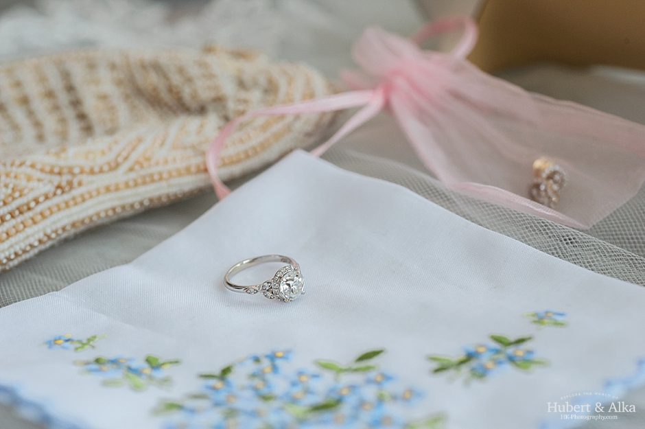 new haven lawn club winter wedding with HK photography Hubert and Alka