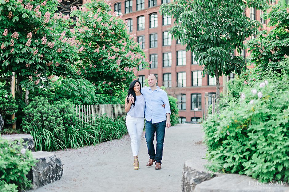 brooklyn bridge sunrise engagement shoot | brooklyn bridge park dumbo nyc photos