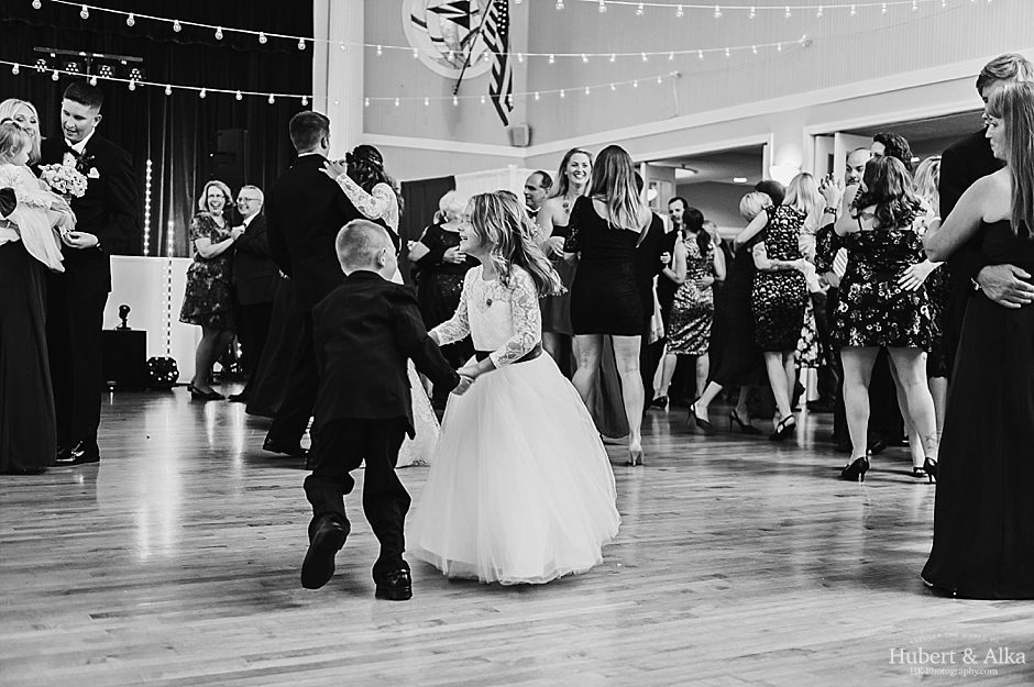 Pine Orchard Yacht & Country Club in Branford, Connecticut Wedding Photographer