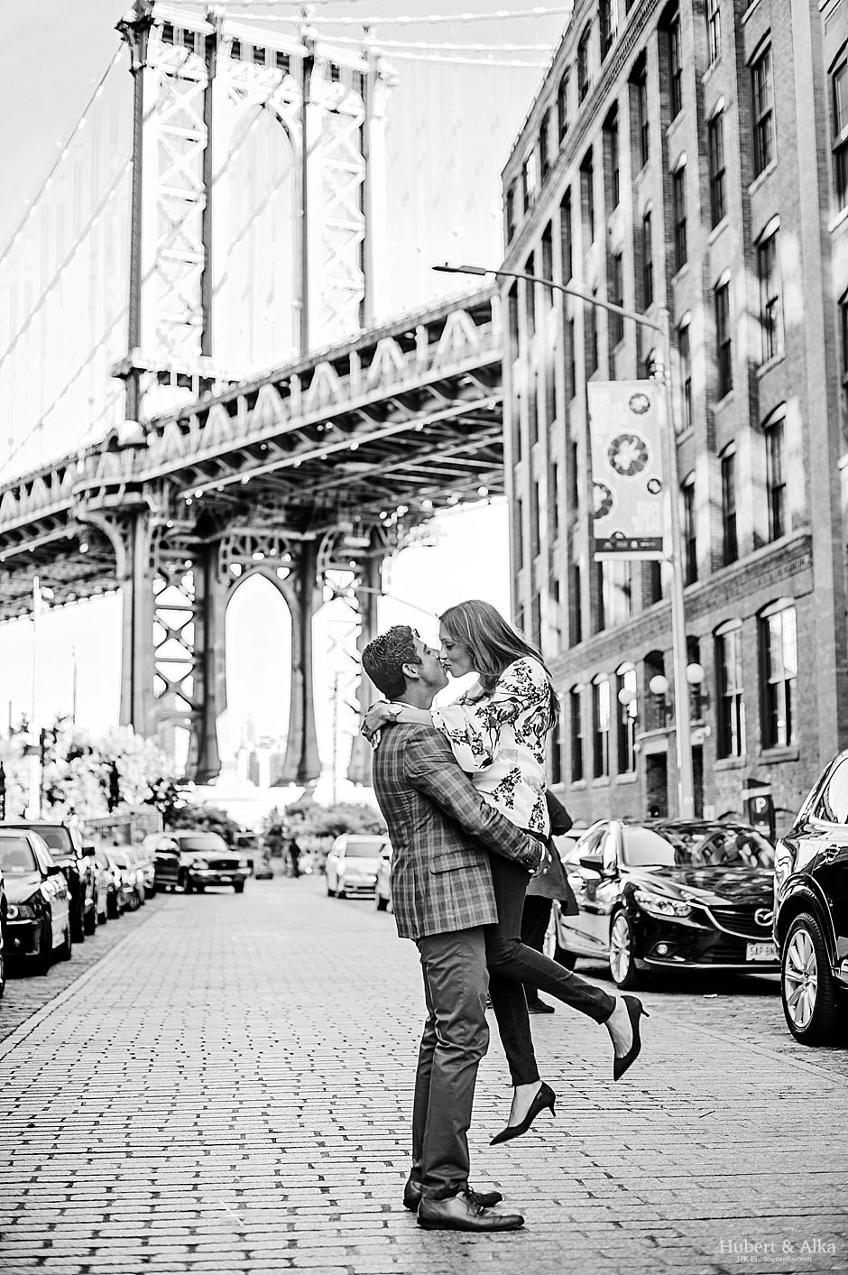 brooklyn Bridge & Dumbo NYC Engagement Photographer | HK Photography New York Wedding Photographer