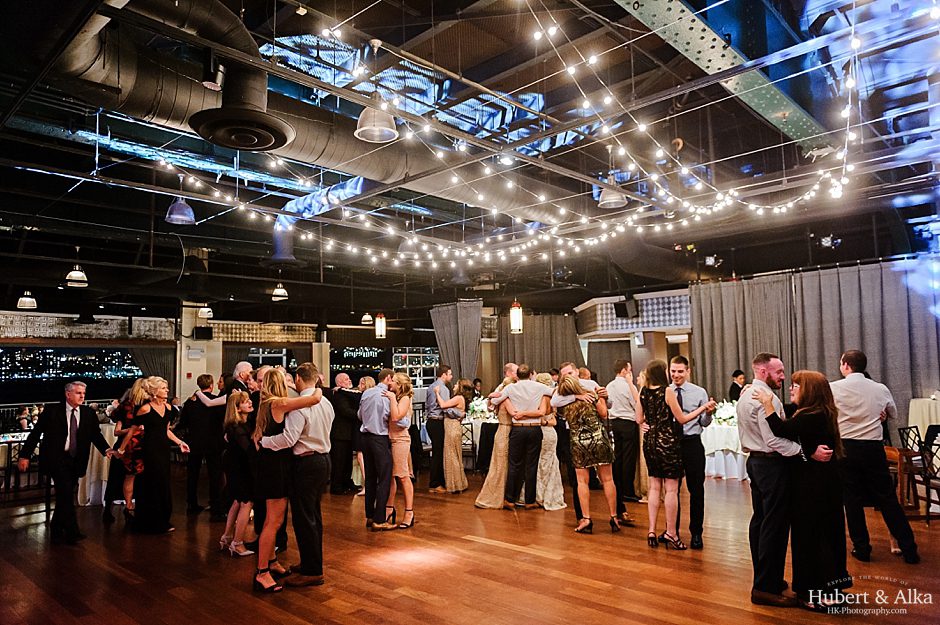 The Lighthouse NYC at Chelsea Piers | Abigail Kirsch | NYC Wedding Photographer | Hubert and Alka Weddings
