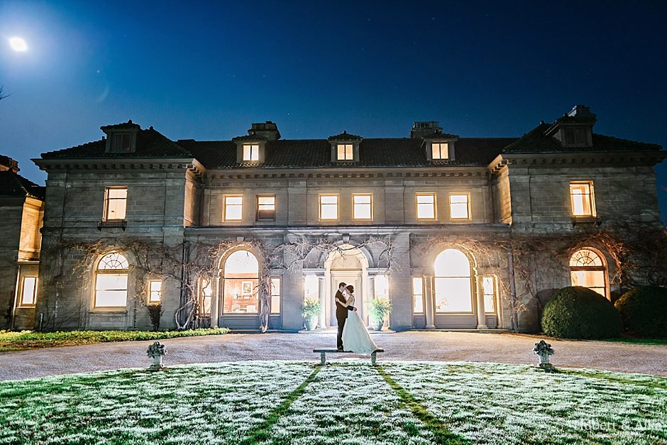 Oceanside Estate Wedding Photos At Eolia Mansion | Harkness Memorial Park Spring Wedding