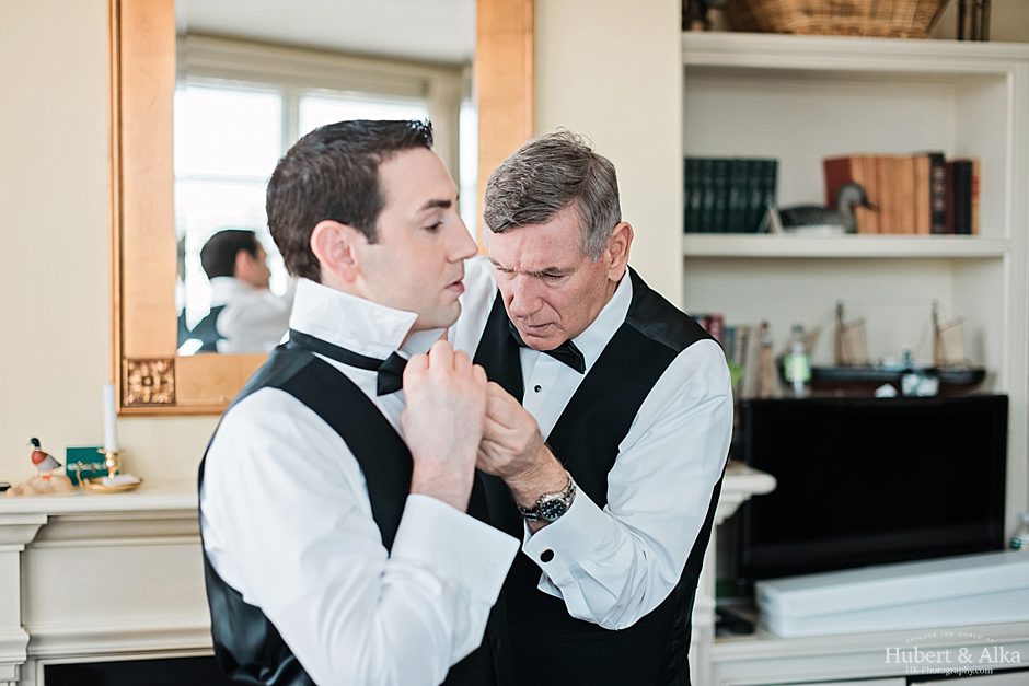 Oceanside Estate Wedding Photos At Eolia Mansion | Harkness Memorial Park Spring Wedding