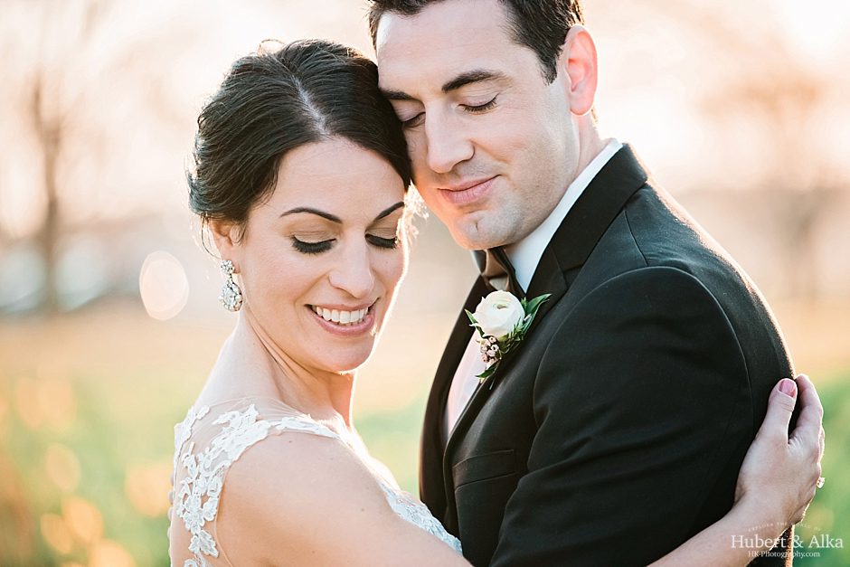 Oceanside Estate Wedding Photos At Eolia Mansion | Harkness Memorial Park Spring Wedding
