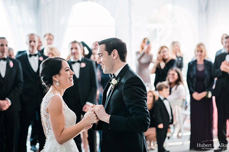Oceanside Estate Wedding Photos At Eolia Mansion | Harkness Memorial Park Spring Wedding