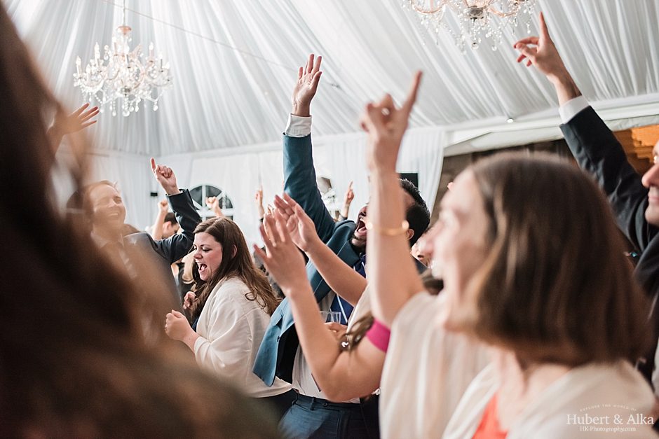 Oceanside Estate Wedding Photos At Eolia Mansion | Harkness Memorial Park Spring Wedding