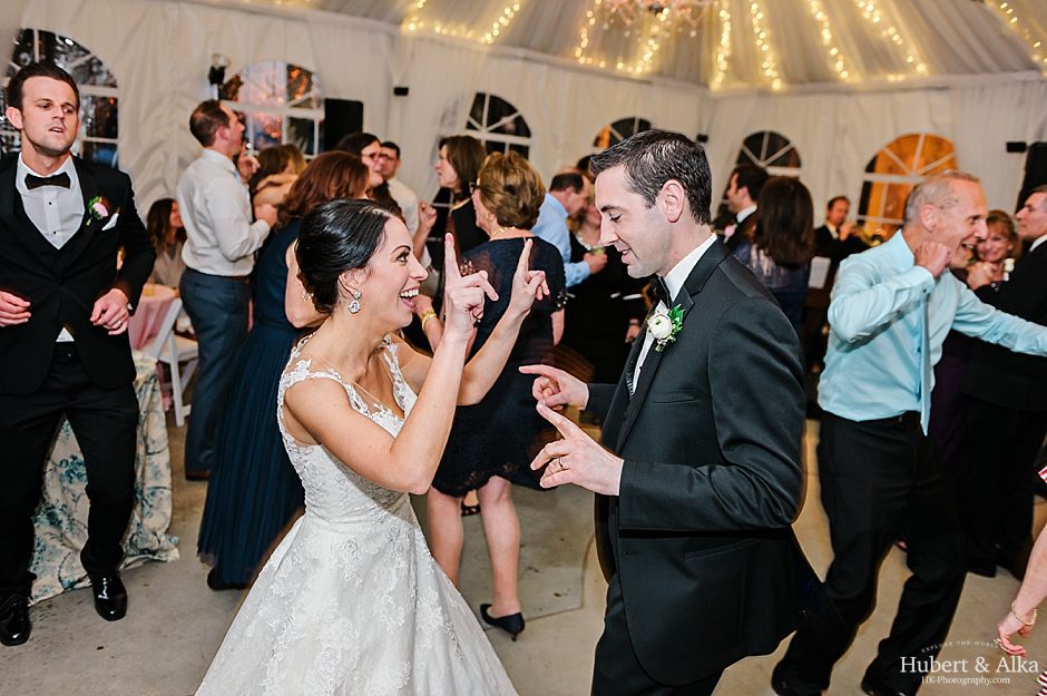 Oceanside Estate Wedding Photos At Eolia Mansion | Harkness Memorial Park Spring Wedding