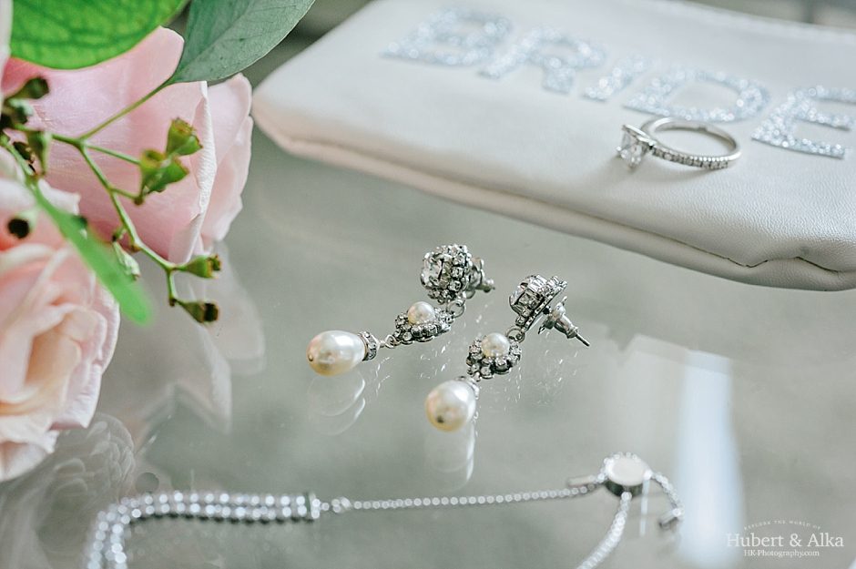 A Society Room Wedding Photography with Hartford City Hall Portraits