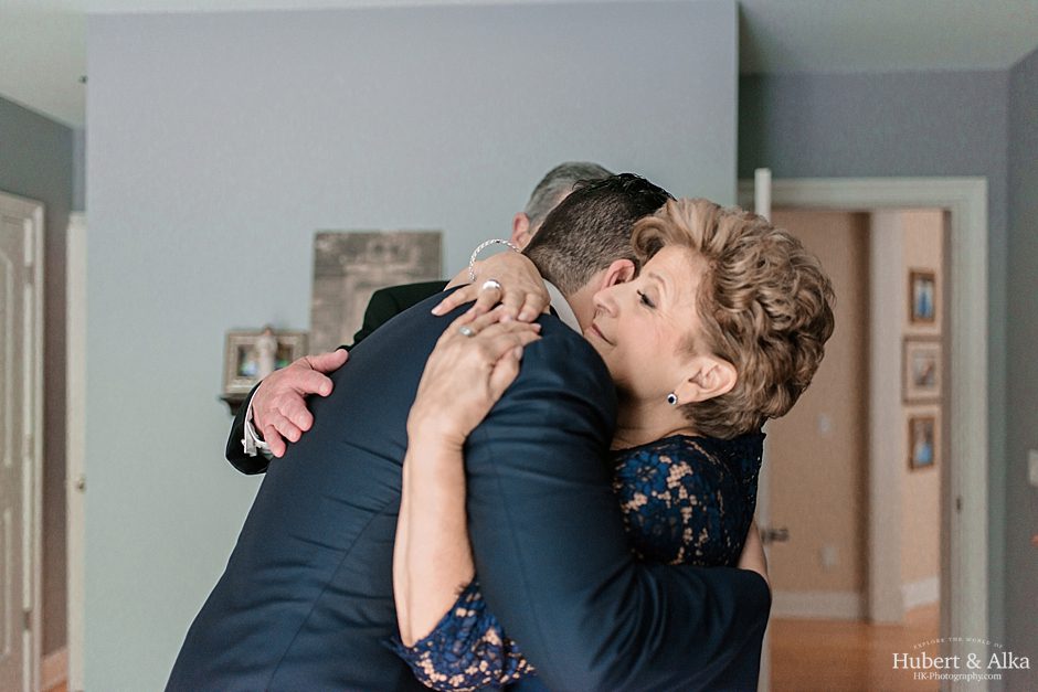 A Society Room Wedding Photography with Hartford City Hall Portraits