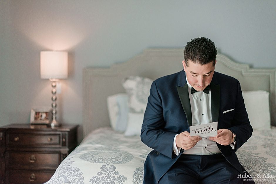 A Society Room Wedding Photography with Hartford City Hall Portraits