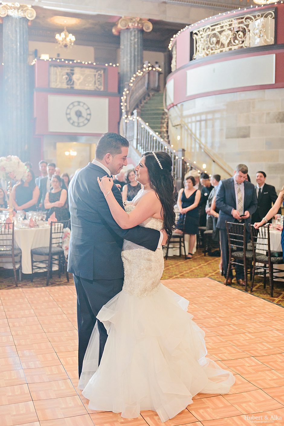A Society Room Wedding Photography with Hartford City Hall Portraits