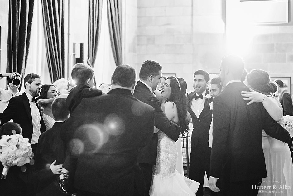 A Society Room Wedding Photography with Hartford City Hall Portraits