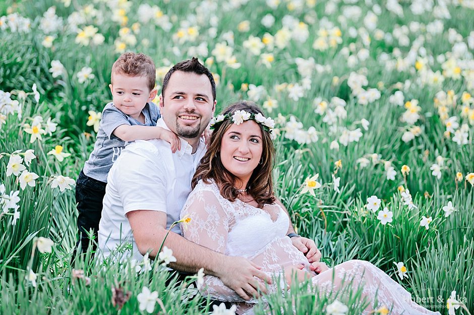 Maternity Family Photo Session in Connecticut | Maternity Photographer