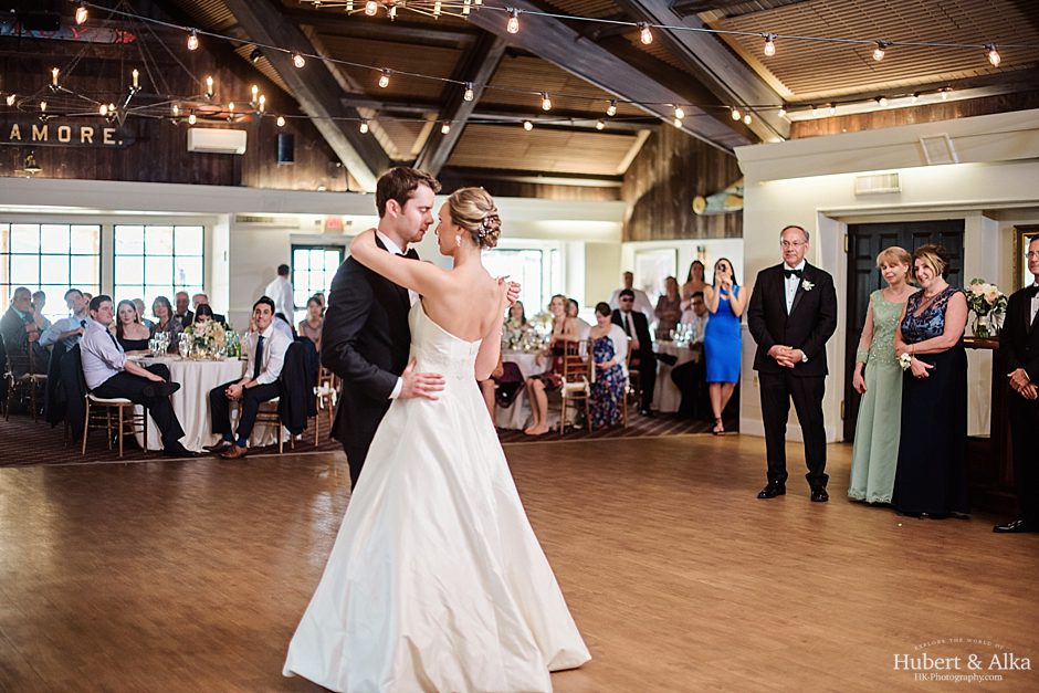 Mystic, CT Seaport Wedding Photographer | Latitude 41