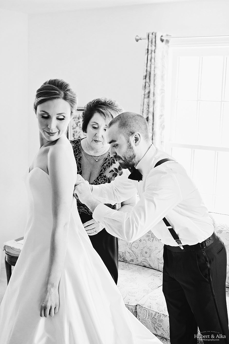 Mystic, CT Seaport Wedding Photographer | Latitude 41