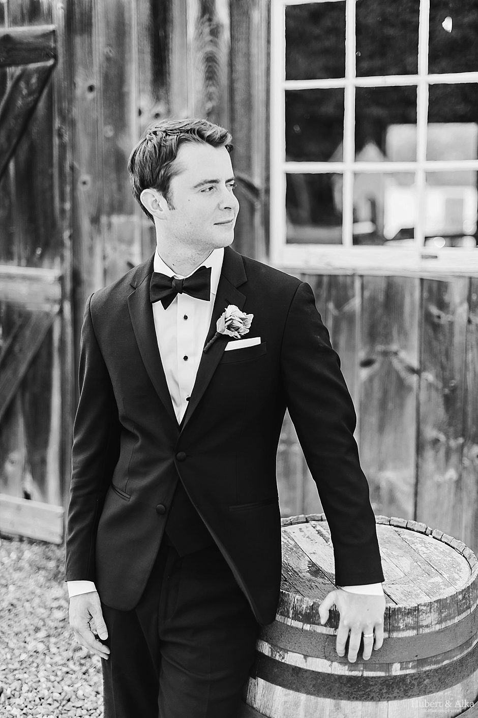 Mystic, CT Seaport Wedding Photographer | Latitude 41