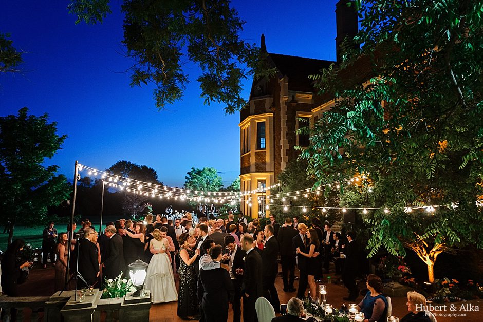 waveny house summer wedding photos - new canaan wedding photographer