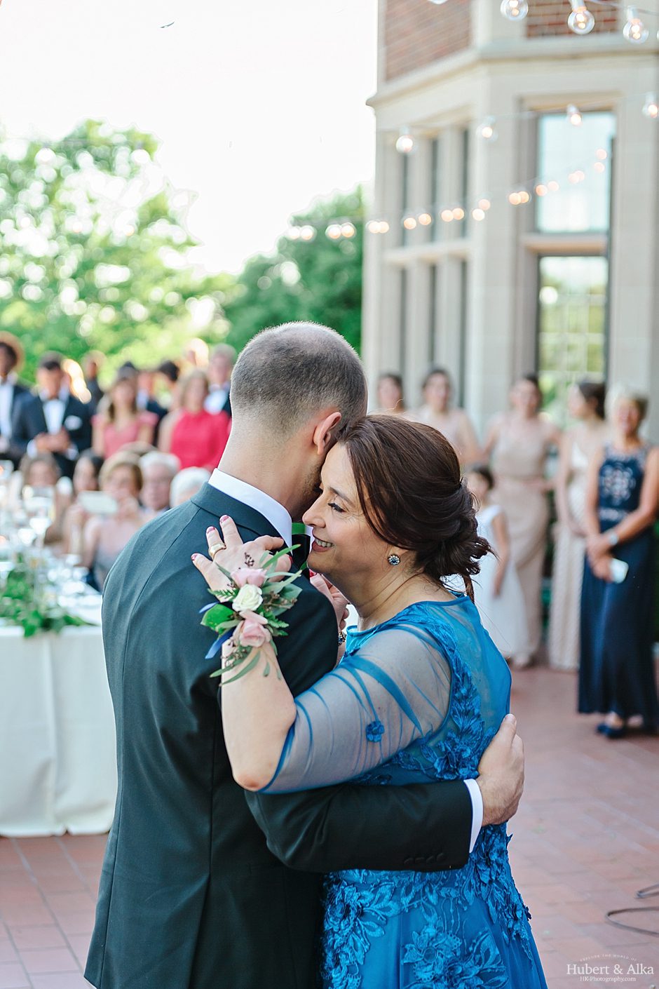 waveny house summer wedding photos - new canaan wedding photographer