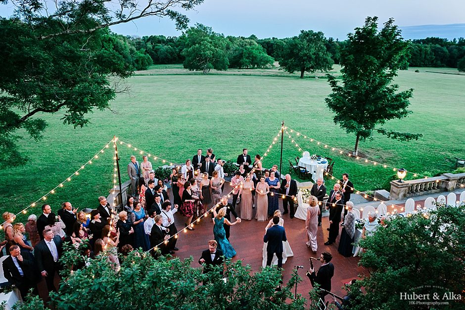 waveny house summer wedding photos - new canaan wedding photographer