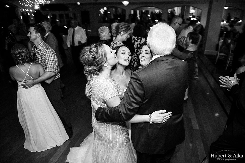 The Candlewood Inn | CT and New York Wedding Photographer 