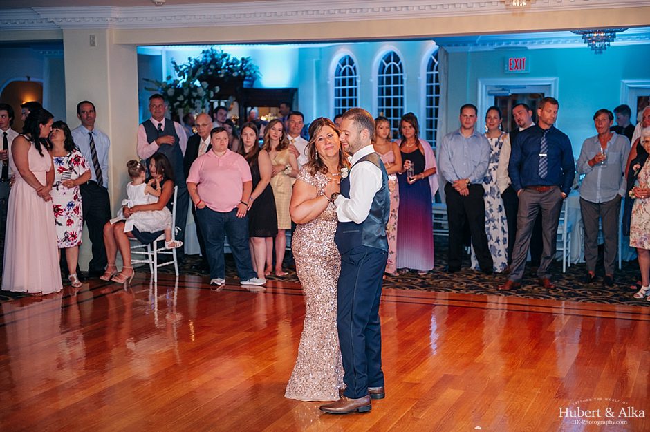 The Candlewood Inn Brookfield CT Wedding Photography