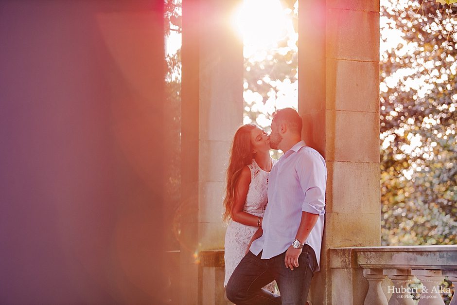 Eolia Mansion at Harkness Memorial State Park Engagement Photos
