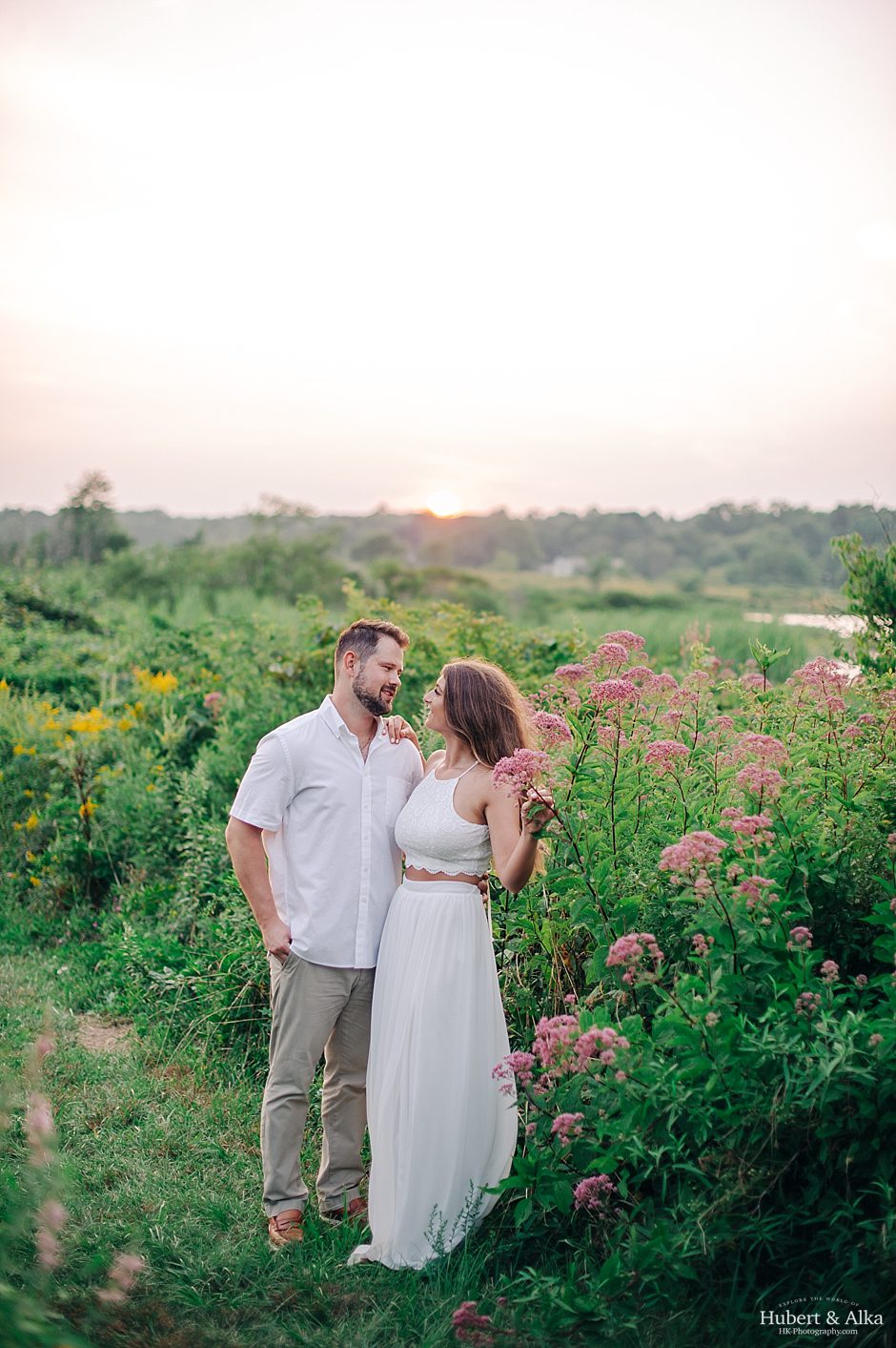 Eolia Mansion at Harkness Memorial State Park Engagement Photos