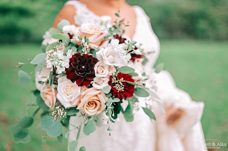 Simsbury CT | The Riverview Wedding Photos