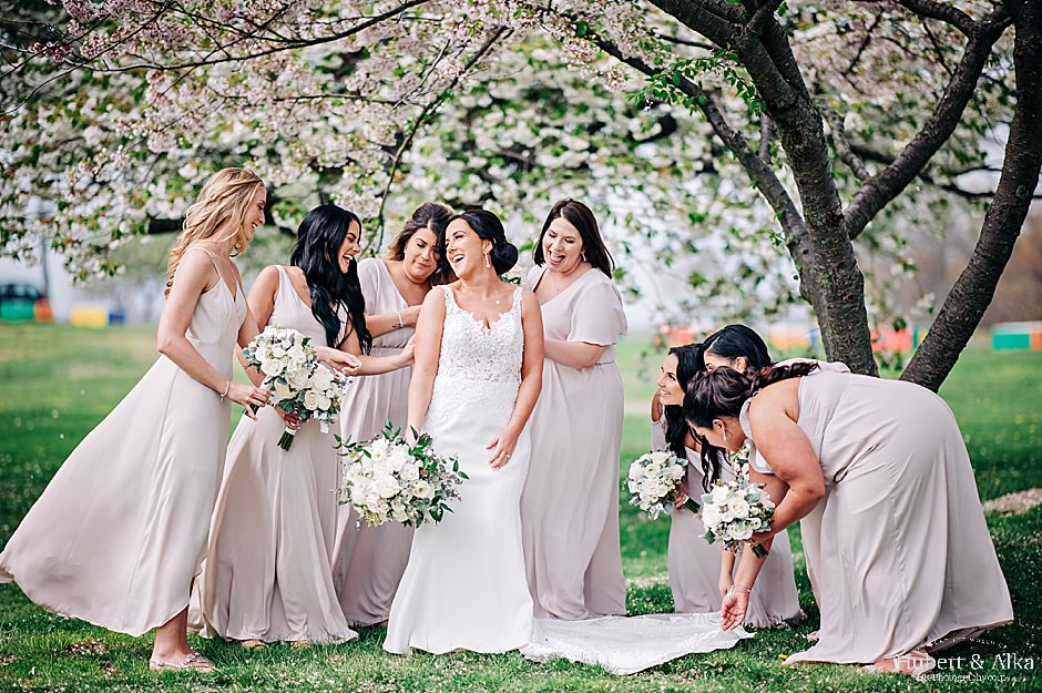 CT Lighthouse Point Park Carousel Wedding Photos