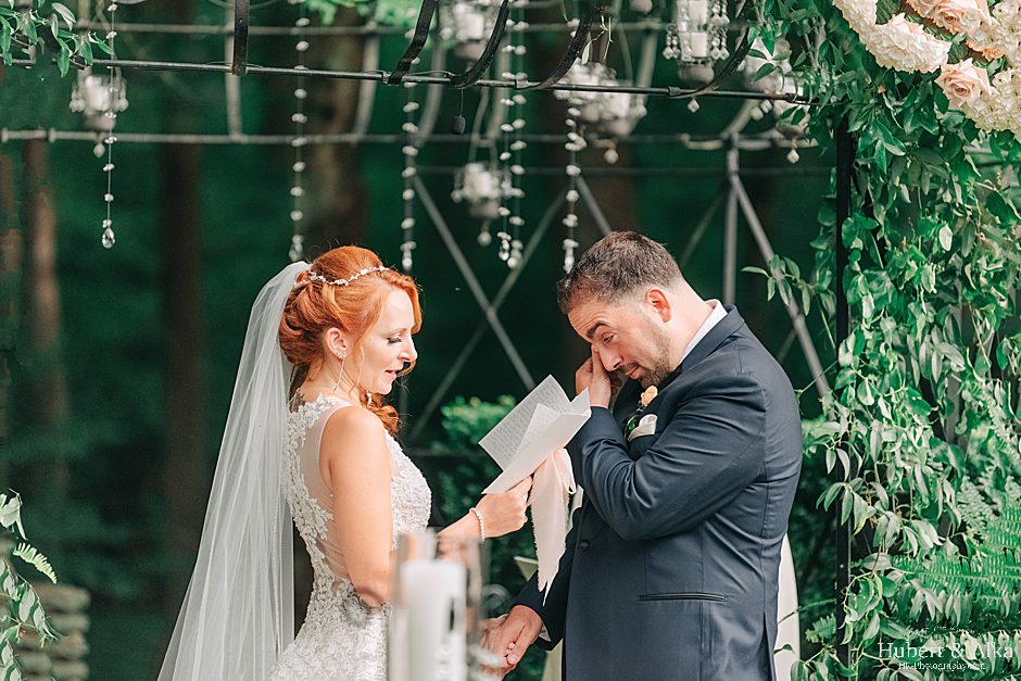 A Summer Wedding at Lord Thompson Manor Photos