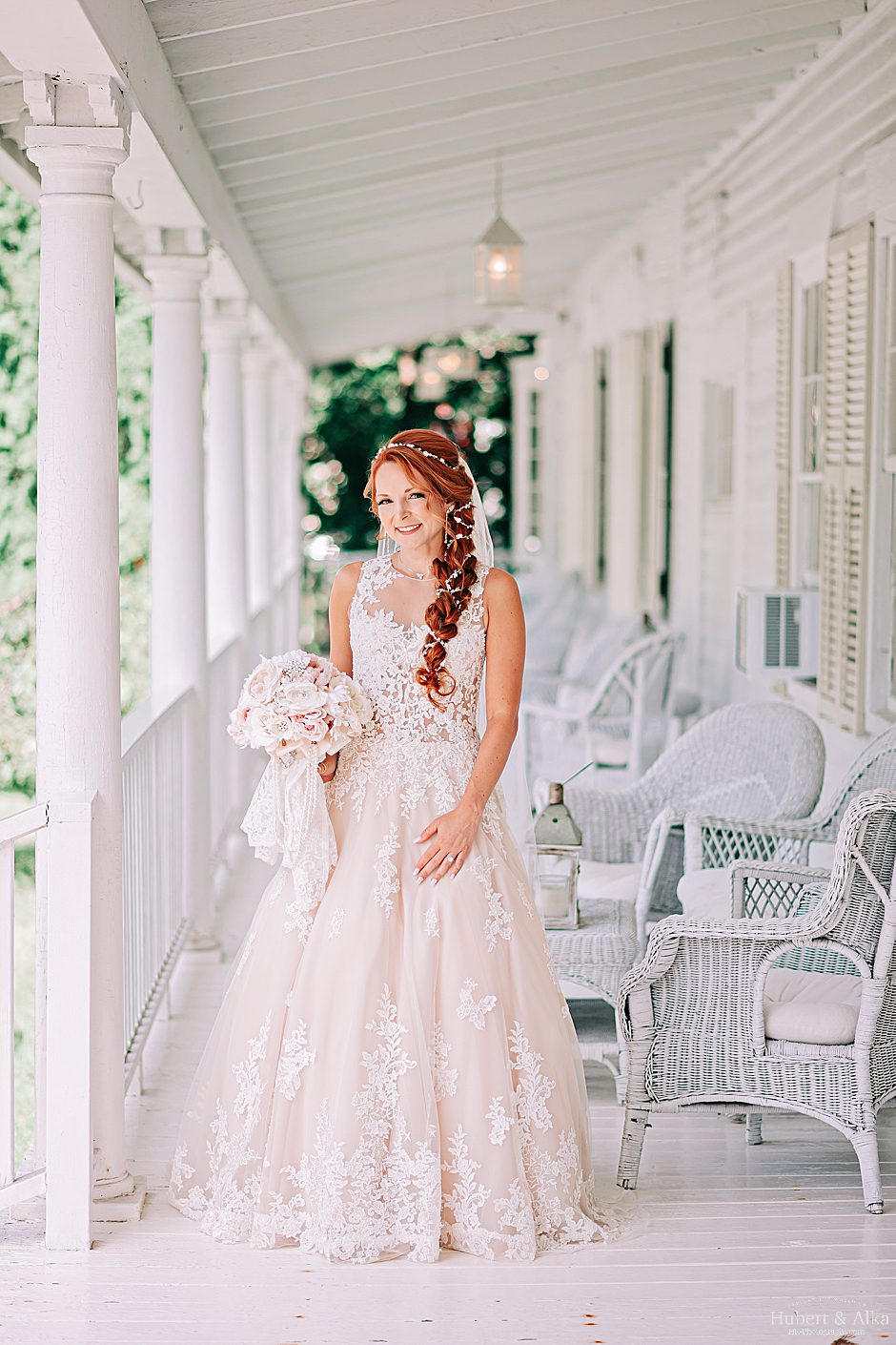 A Summer Wedding at Lord Thompson Manor Photos