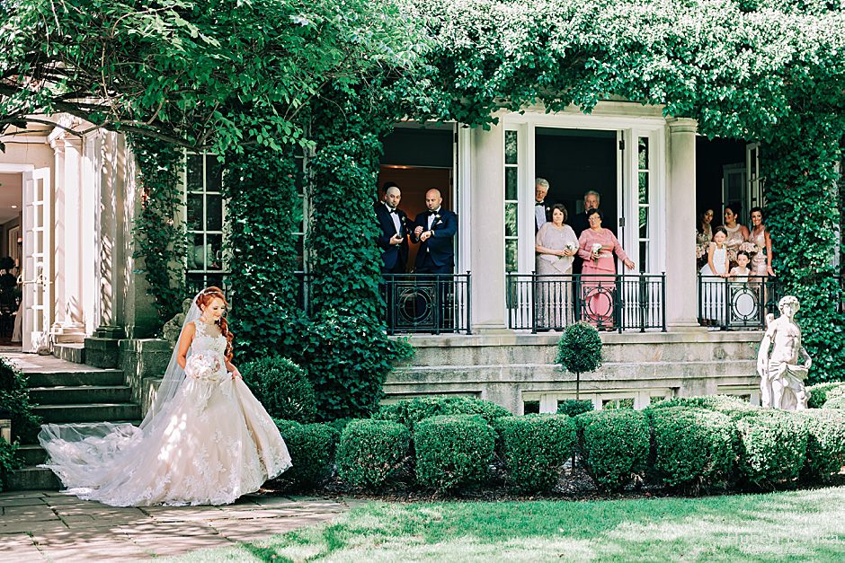 A Summer Wedding at Lord Thompson Manor Photos
