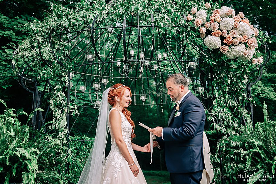 A Summer Wedding at Lord Thompson Manor Photos