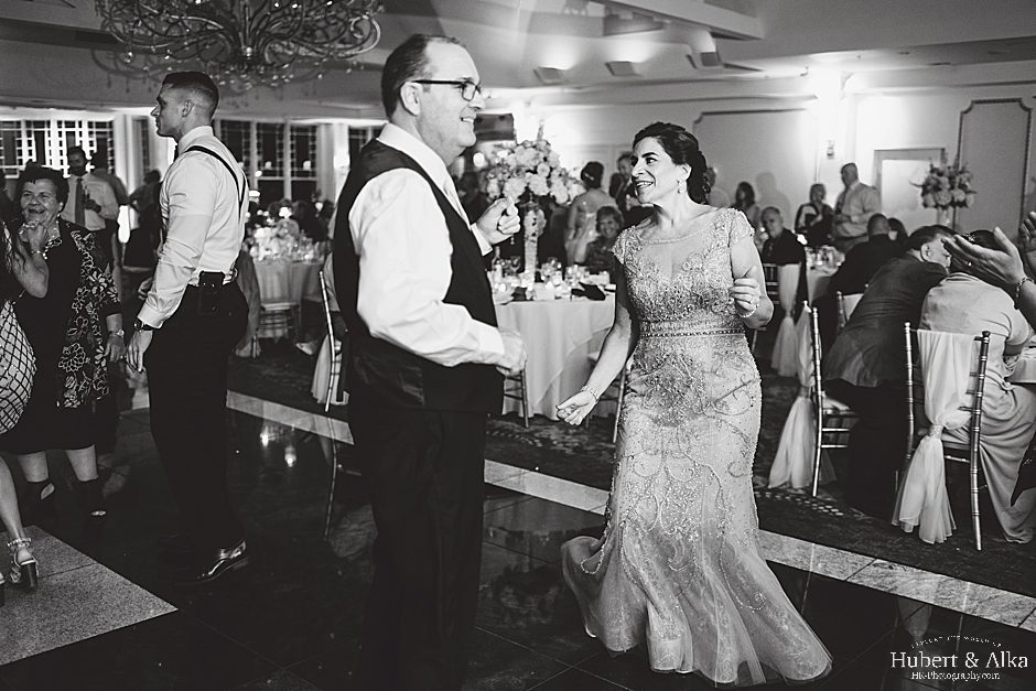 The Waterview - Monroe, CT Wedding Photographer