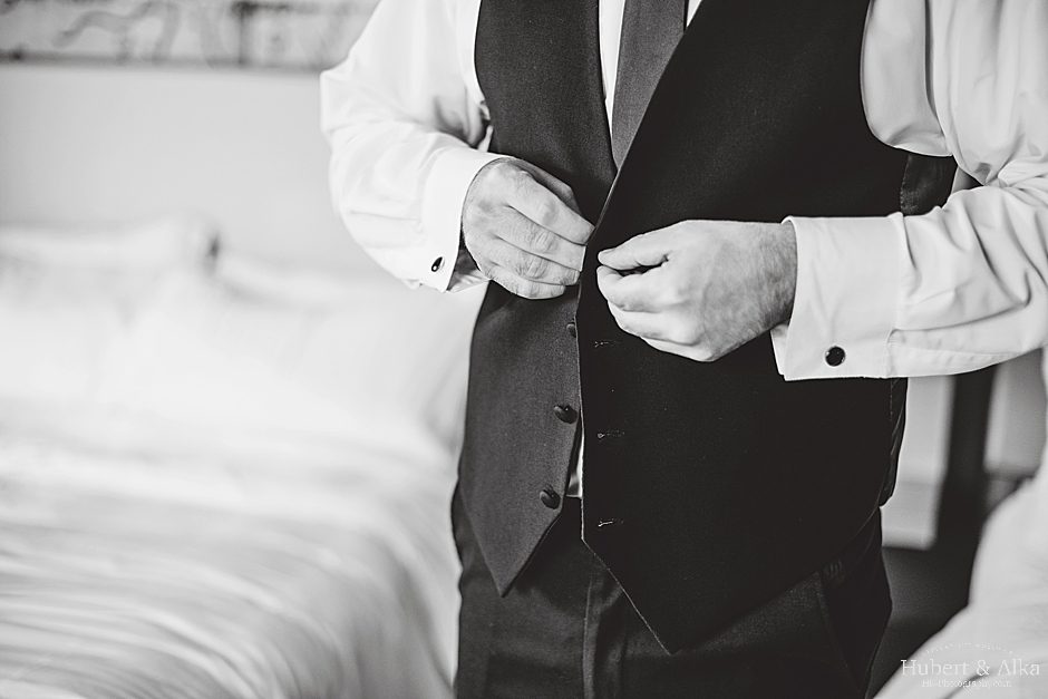 Mystic, CT Seaport Wedding Photography | Latitude 41 | Coastal Gourmet