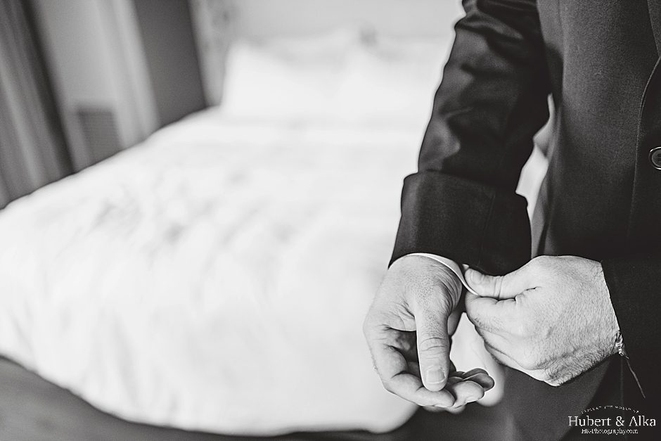 Mystic, CT Seaport Wedding Photography | Latitude 41 | Coastal Gourmet