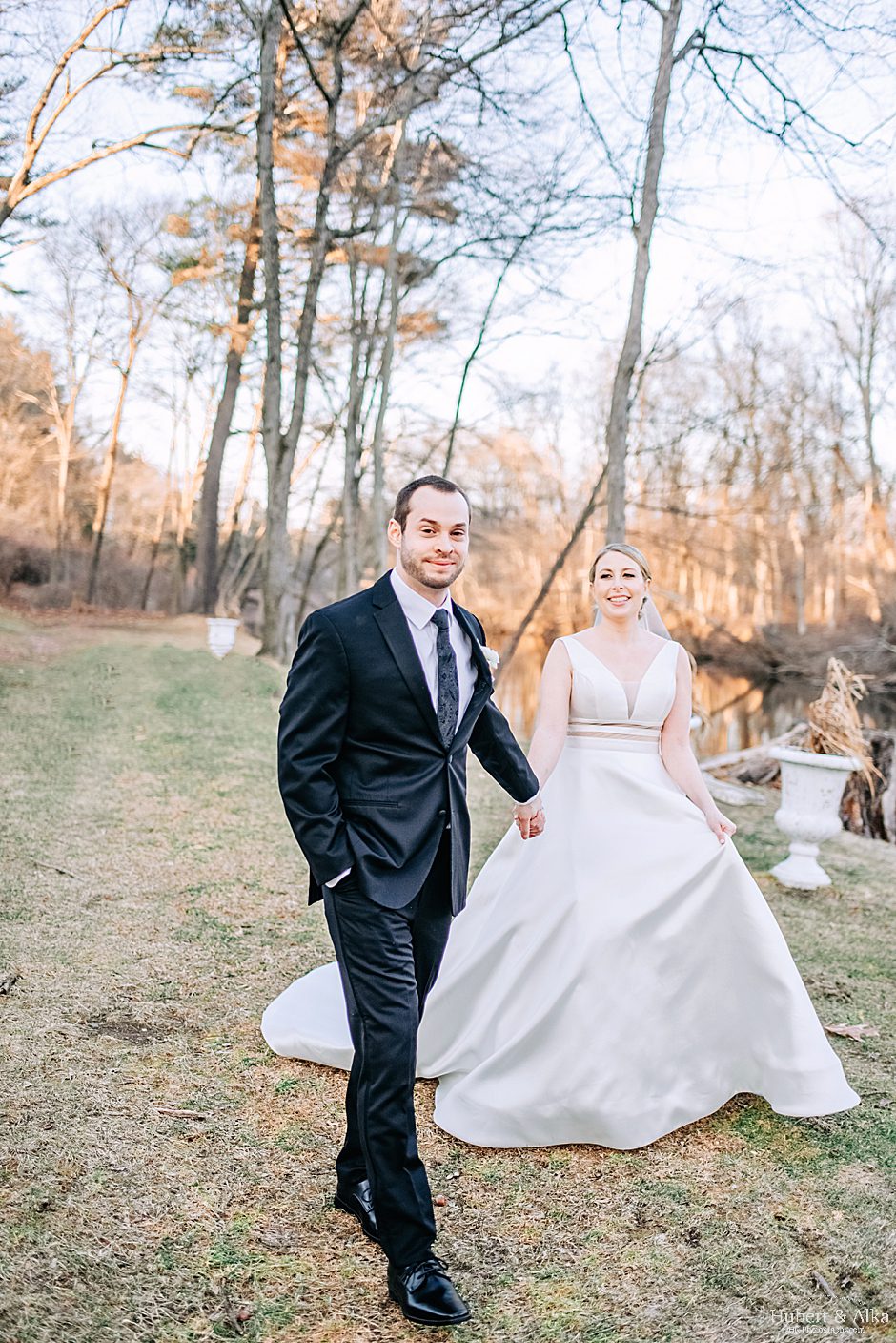 The Riverview Winter Wedding Photos