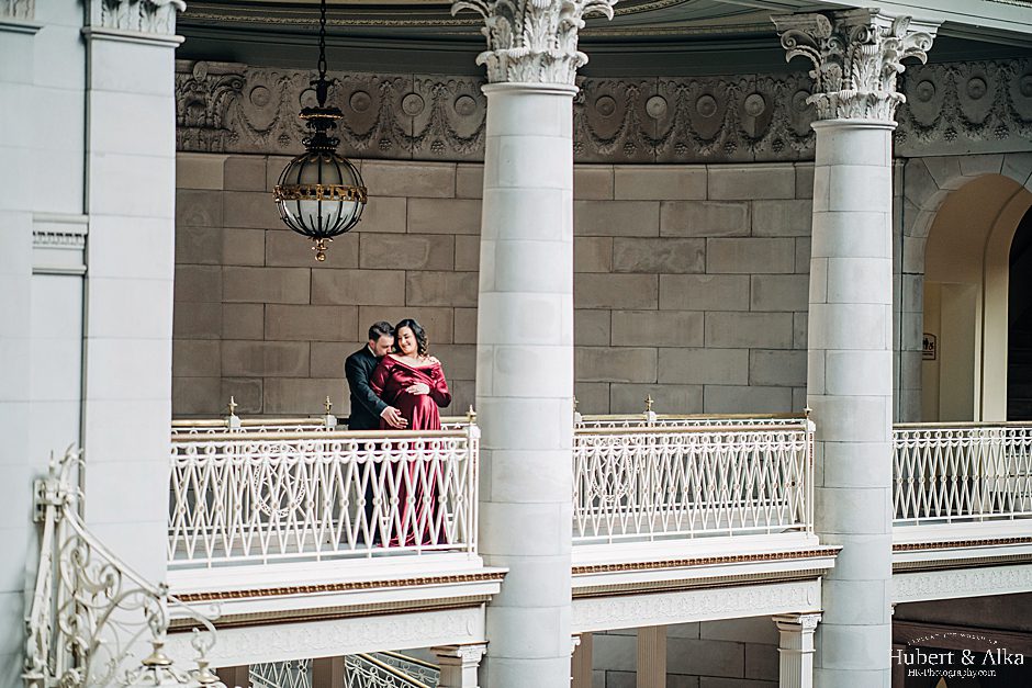 Maternity Session at Hartford City Hall