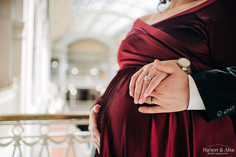 Maternity Session at Hartford City Hall