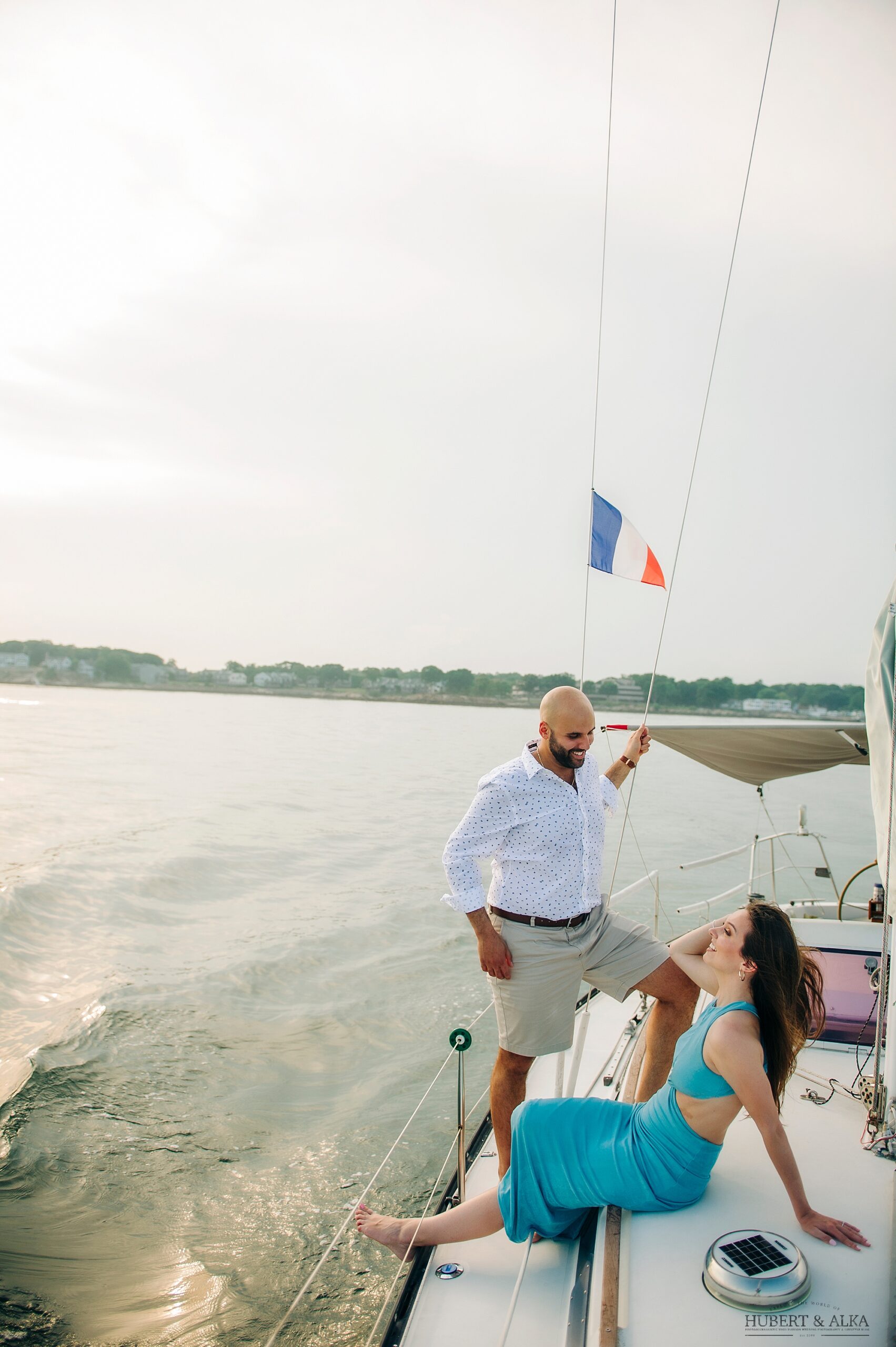 Connecticut Shoreline Engagement Session with a best wedding photographer