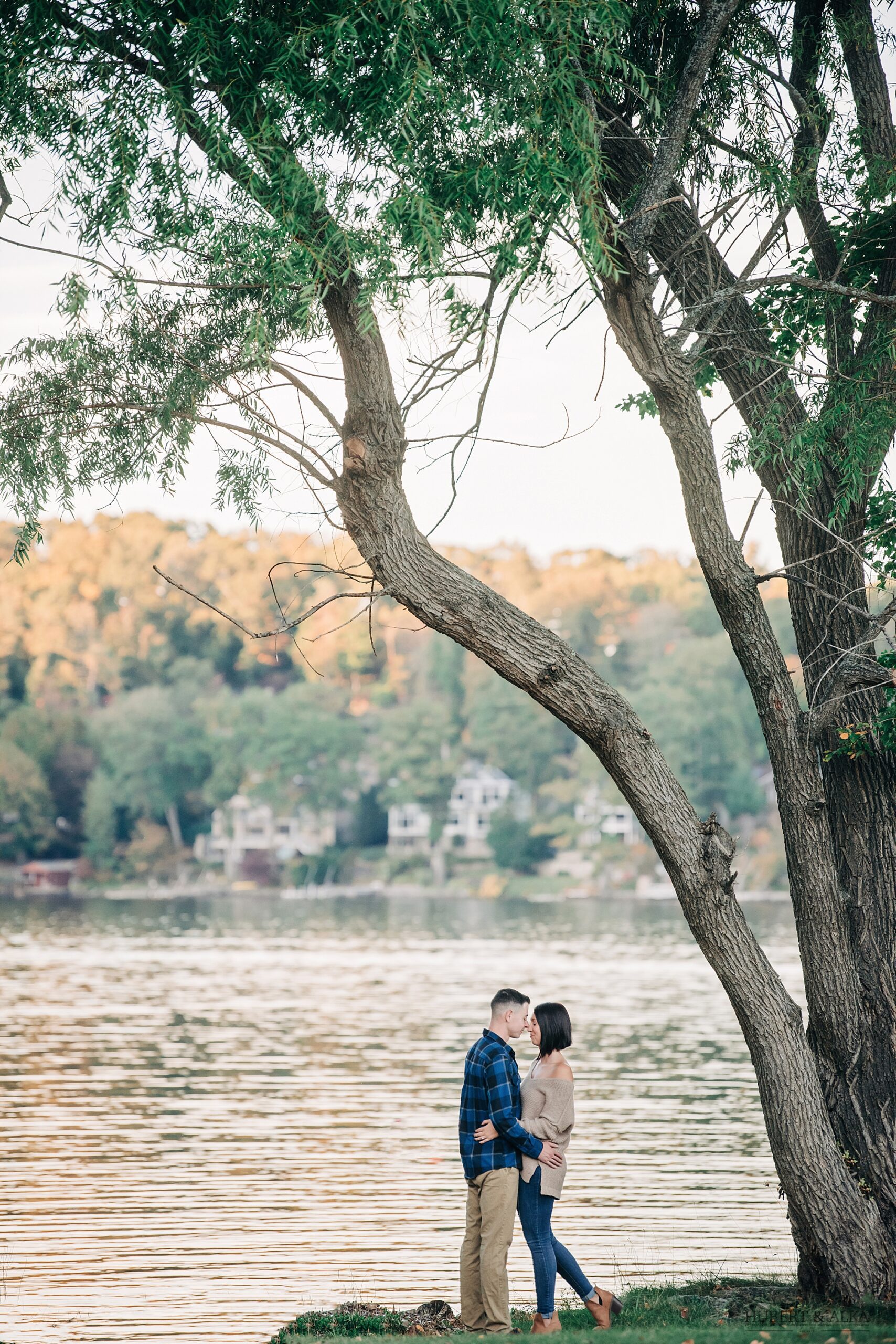 Candlewood Lake Engagement Photos Connecticut