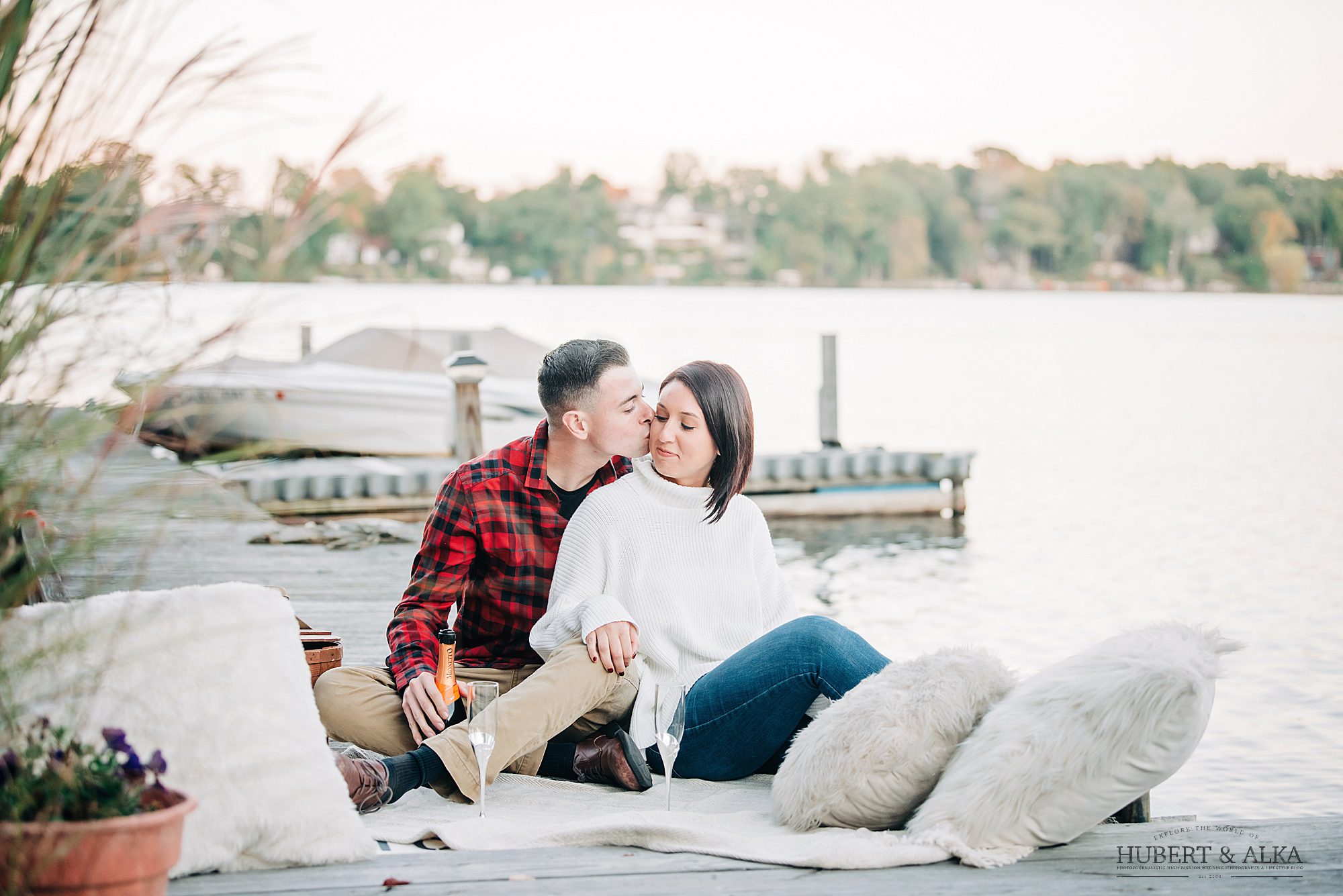 Candlewood Lake Engagement Photos Connecticut