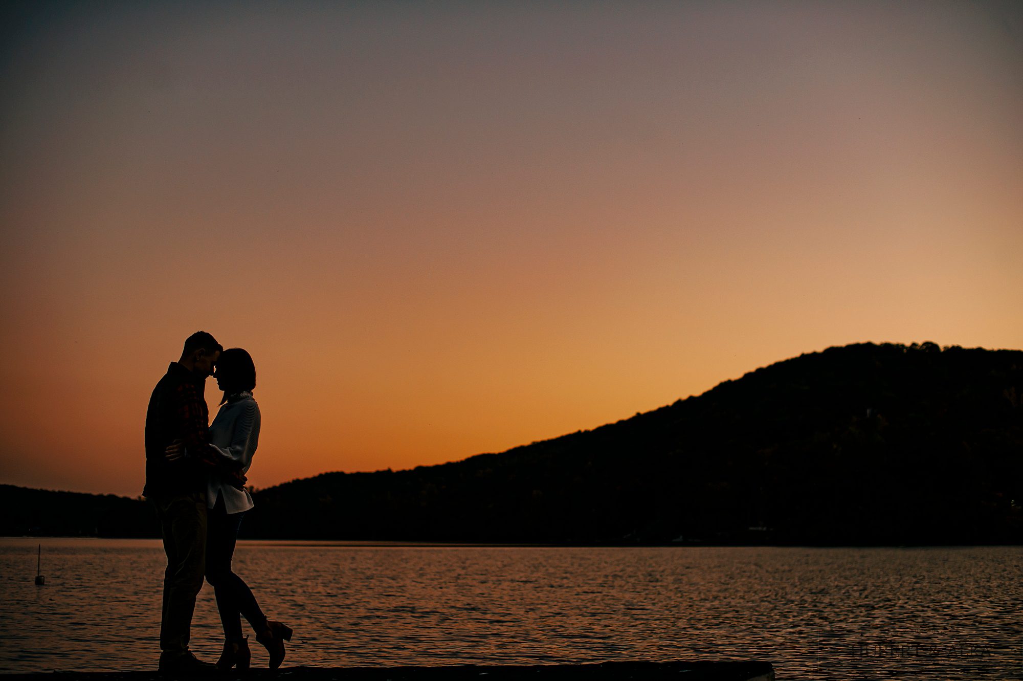 Candlewood Lake Engagement Photos Connecticut
