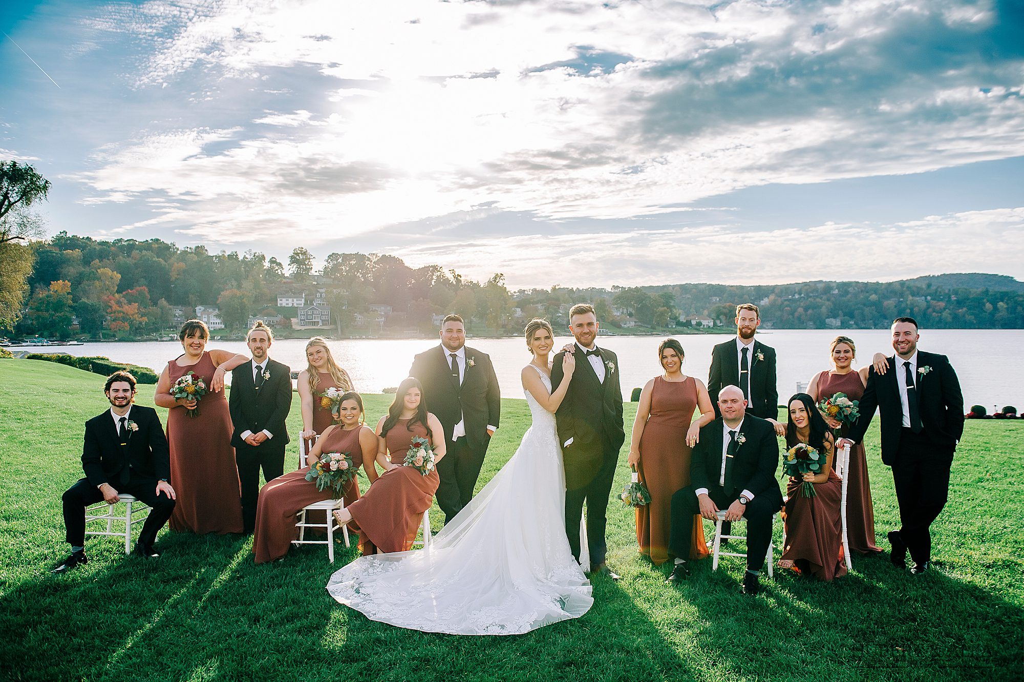 Candlweood Inn Lake Wedding photos in CT
