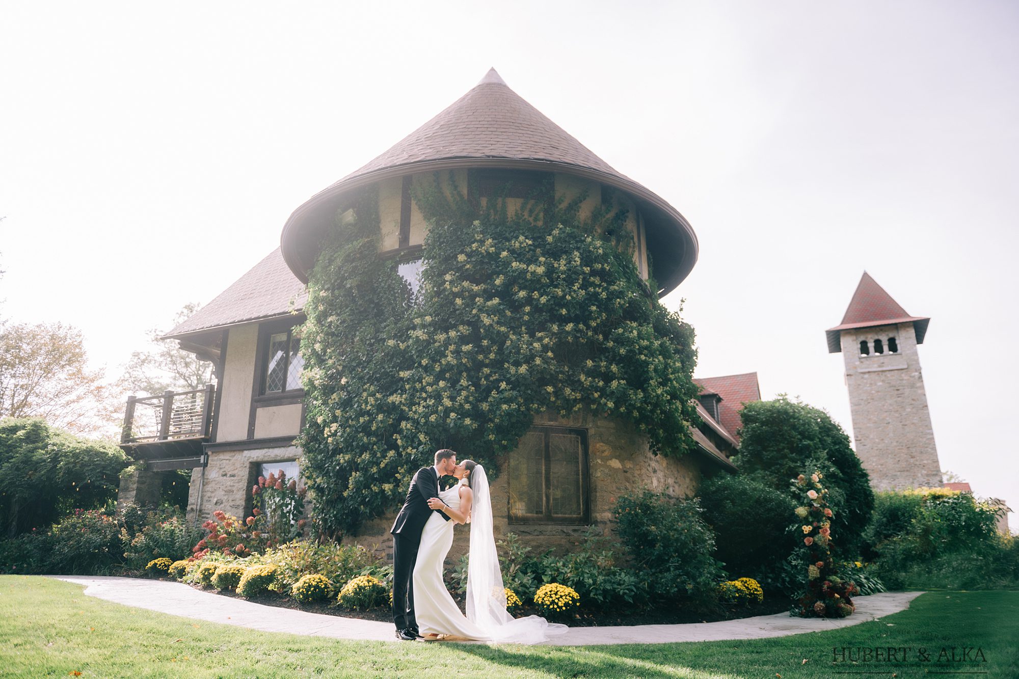 Saint Clements Castle Wedding Photos