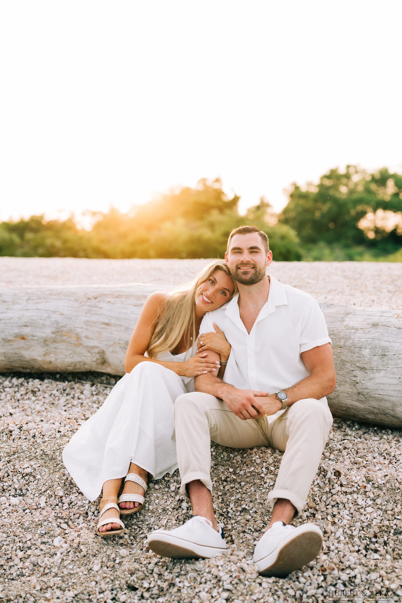 Connecticut Beach Engagement Photos | Connecticut Wedding Photographer